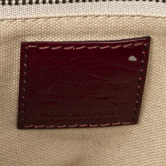 Burberry Heart Tote - Picture 8 of 8